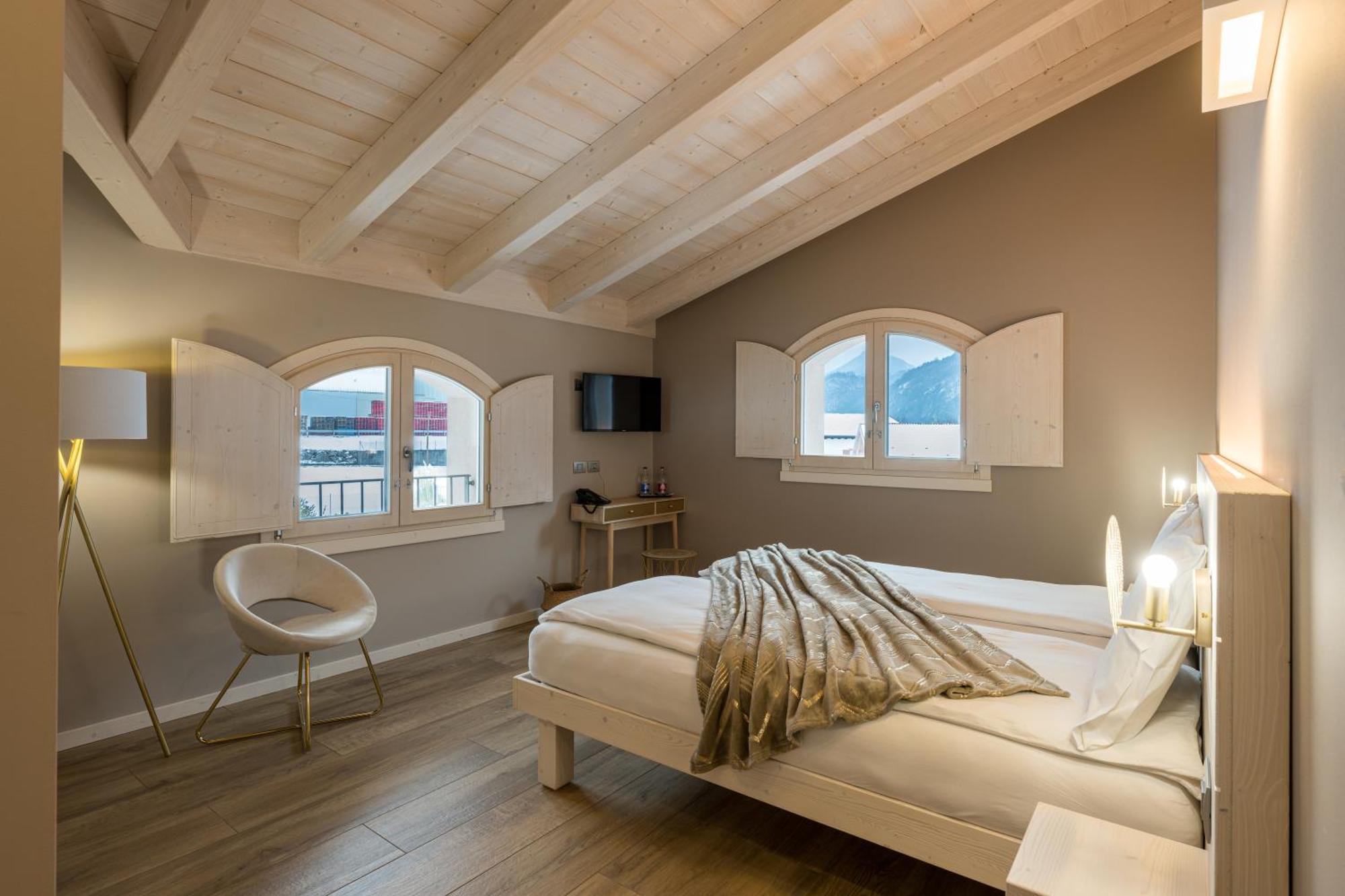Bianco Hotel Primaluna Экстерьер фото