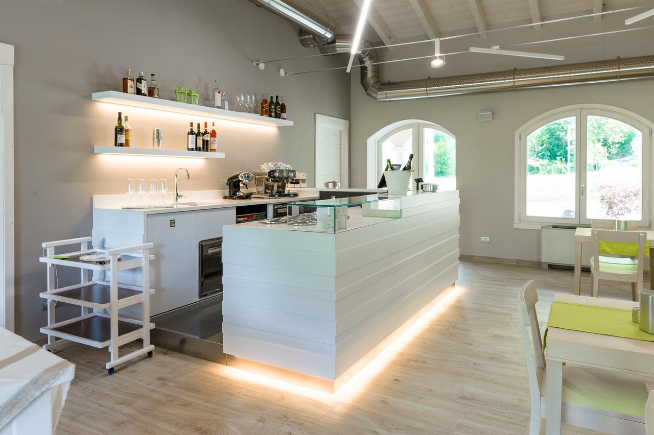 Bianco Hotel Primaluna Экстерьер фото